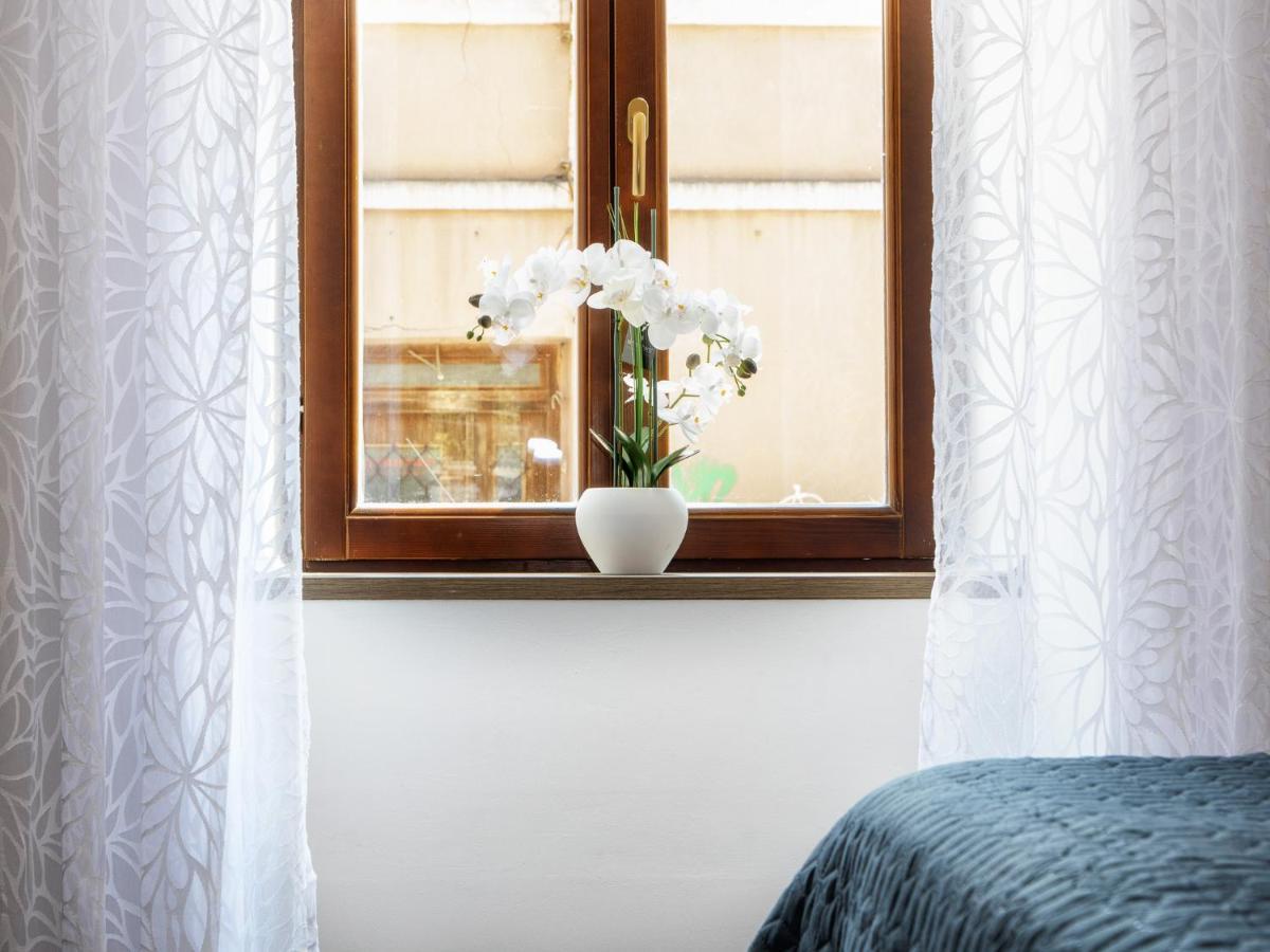Arena Delight Studio Apartments Пула Екстериор снимка